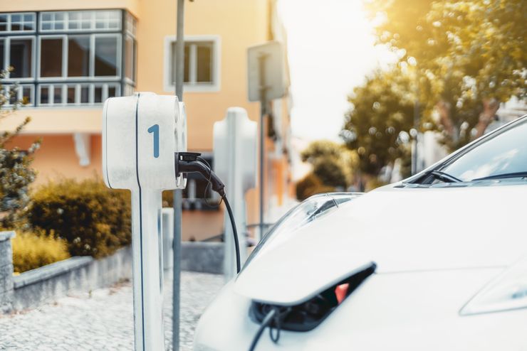 Installation de borne de recharge mutli logement, Montreal