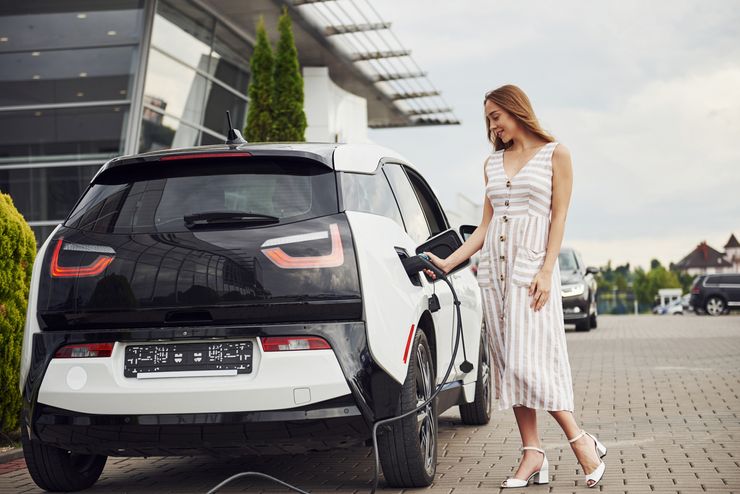Installation de borne de recharge rapide pour les entreprises a Montreal